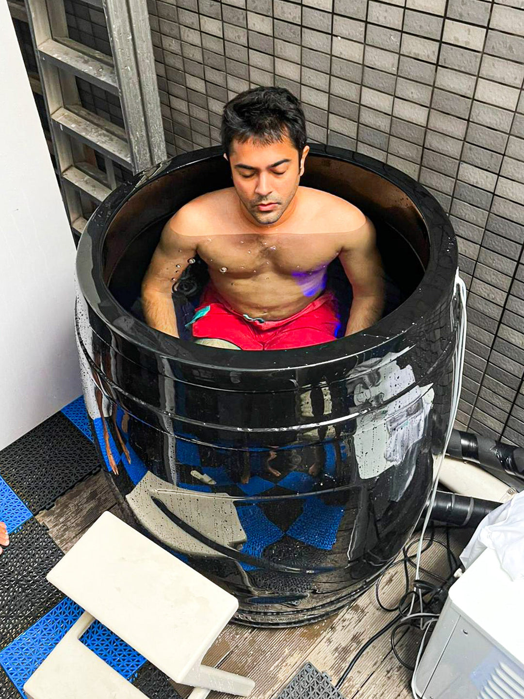DreamPod Cold Plunge Barrel with Chiller - My Luxury Home Spa