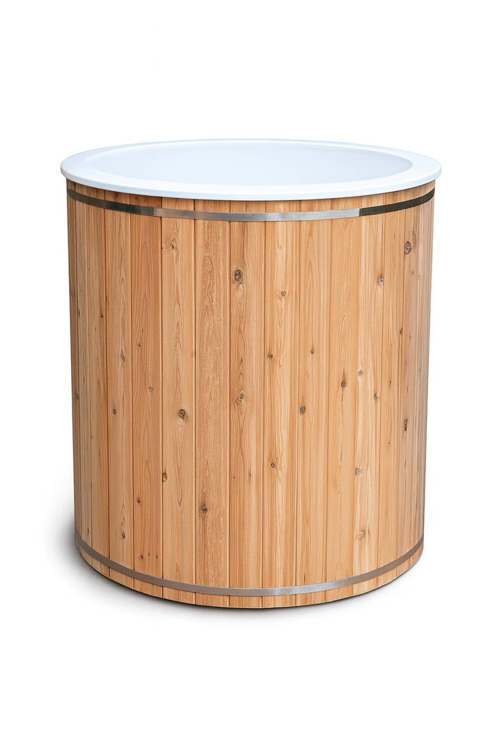 Leisurecraft luxury plunge tub made from natural wood with a smooth finish for ultimate relaxation