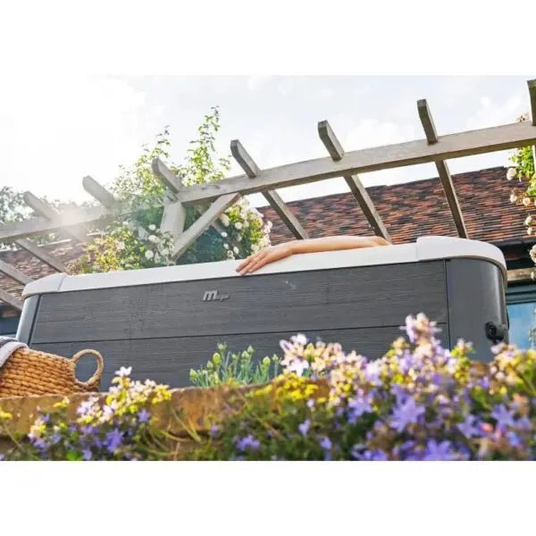 MSpa Oslo 6-Person Premium Portable Hydrotherapy Spa - My Luxury Home Spa