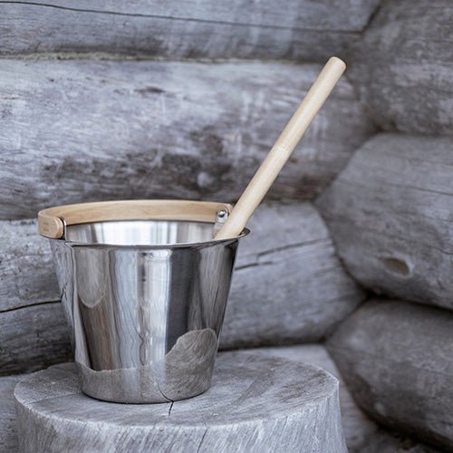 Rento Harri Koskinen sauna bucket in stainless steel with a wooden handle for authentic sauna experiences