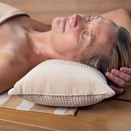 Rento Kenno sauna pillow providing comfort and support for relaxation in the sauna