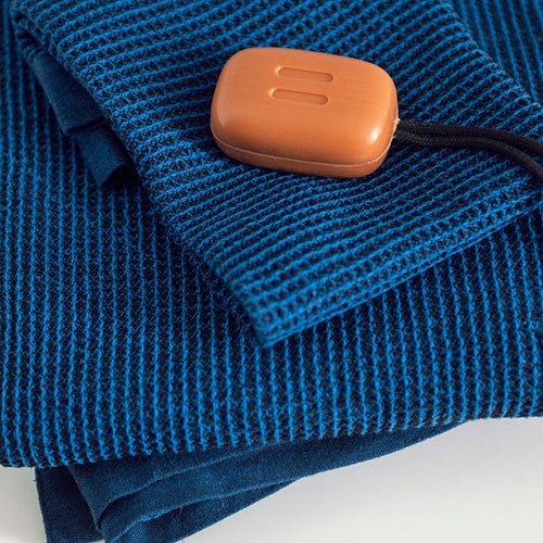 Rento Kenno spa towel in blue with a convenient adjustable toggle for easy carrying