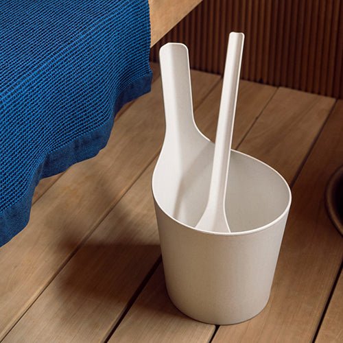 Rento Pisara sauna bucket in white with two ladles, perfect for sauna enthusiasts